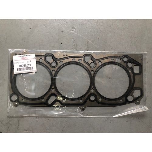 Cylinder Head Gasket to suit Mitsubishi 380 6G75 - Brand New Genuine - 1005A621