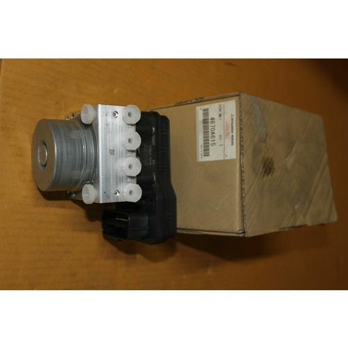 MITSUBISHI Triton MN ABS Actuator Pump 4670A615 - BRAND NEW GENUINE 4670A615