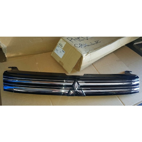 Grille to suit Mitsubishi Outlander ZK 2015 onwards including PHEV - NEW GENUINE - 7450A643