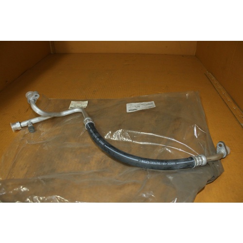 Dual Air Conditioner Suction Hose suit Mitsubishi Pajero NS, NT, NW NX - 7815A270