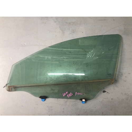 Front LHS Door Glass to suit Mitsubishi 380 - ALL MODELS - USED - A0442